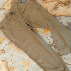 Northern Reflections Amanda Green army green joggers